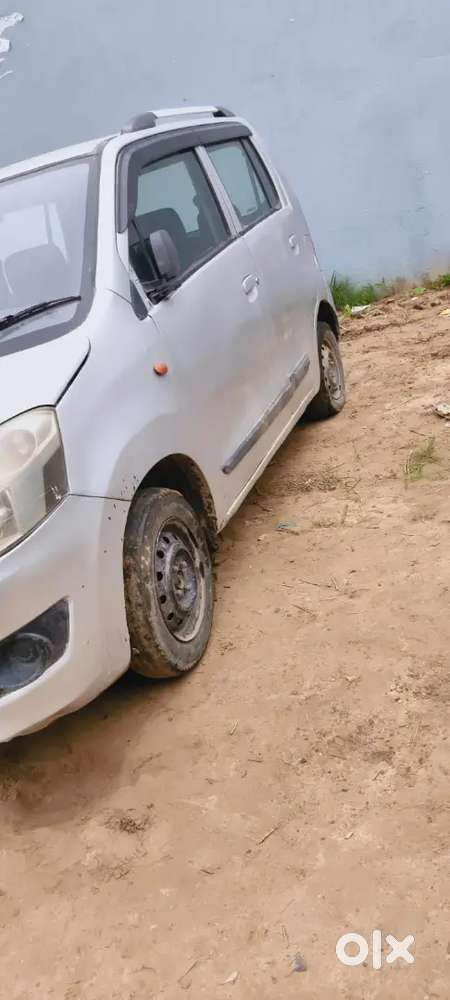 Maruti Suzuki Wagon R Lxi 2012