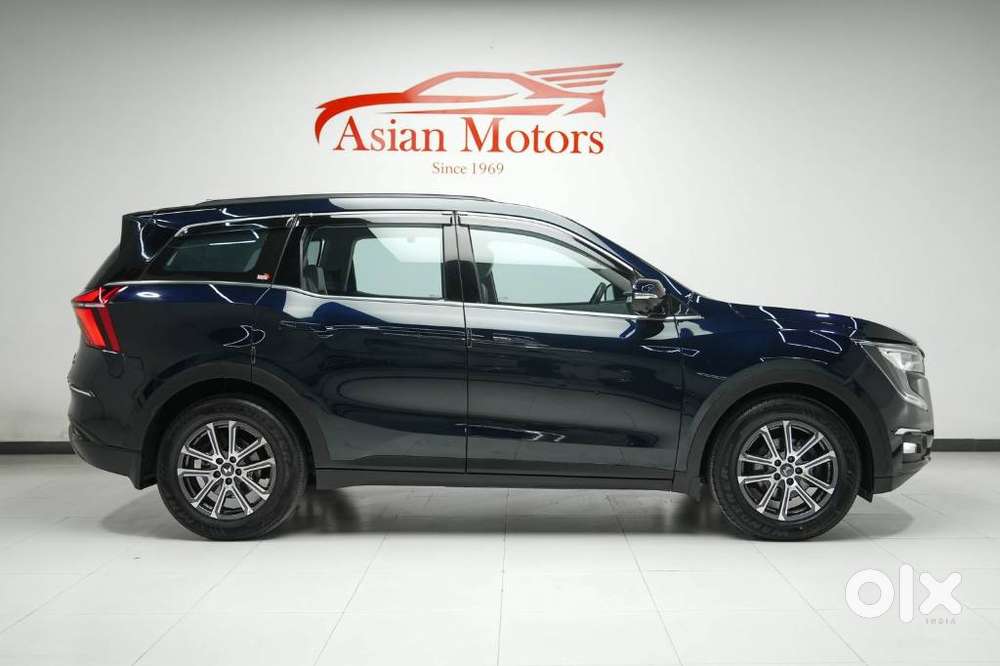 Mahindra Xuv700 2.2 Ax 7 Diesel At Str Awd, 2022, Diesel