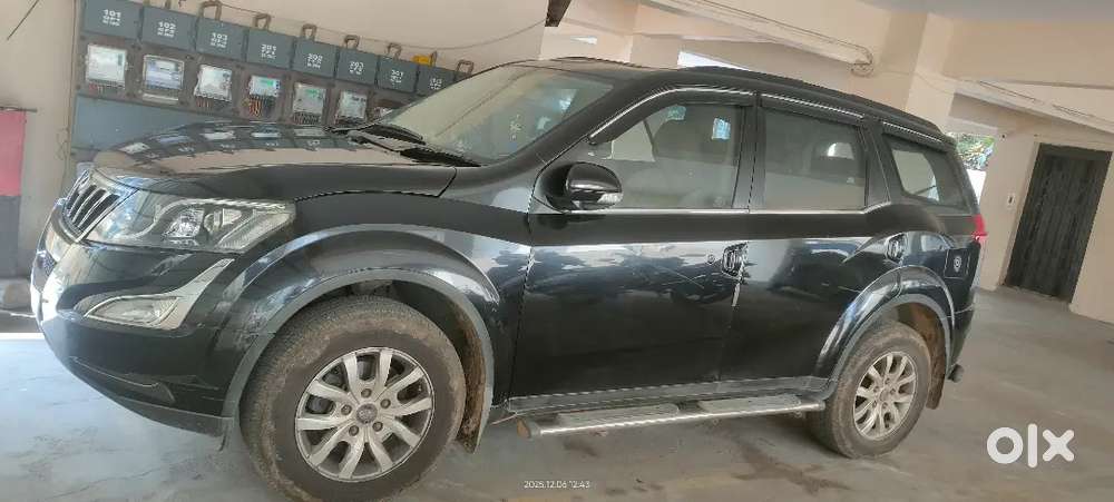 Mahindra Xuv500 2016 Diesel 81000 Km Driven Is For Immediate Sale!