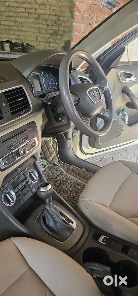 Audi Q3 2014 Diesel 140000 Km Driven