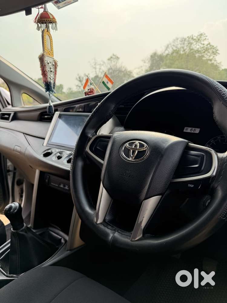Toyota Innova Crysta 2.4 V, 2017, Diesel