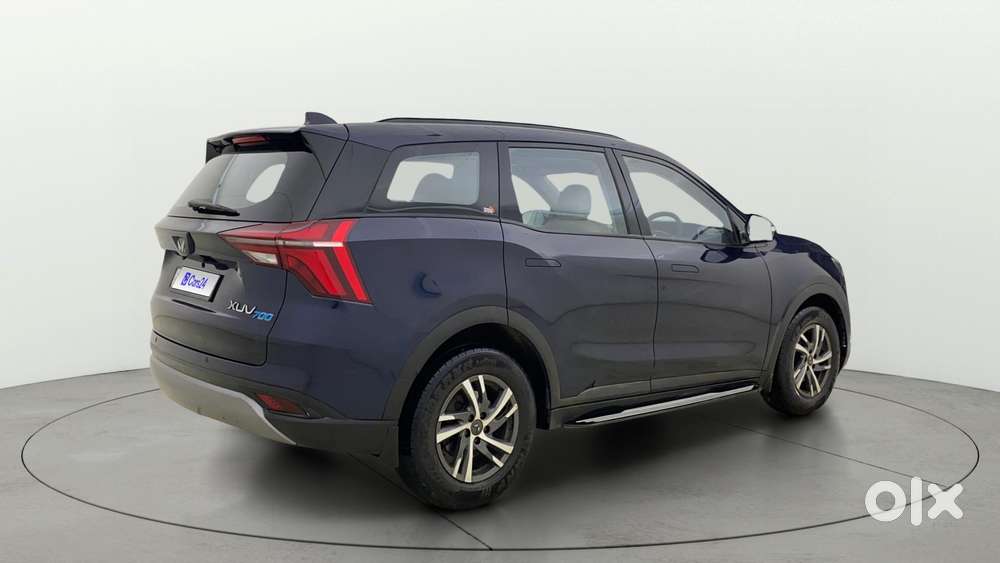 Mahindra Xuv700 2.0 Ax 5 Petrol At Str, 2022, Petrol