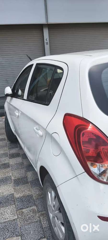 Hyundai I20 2014 Petrol 108000 Km Driven