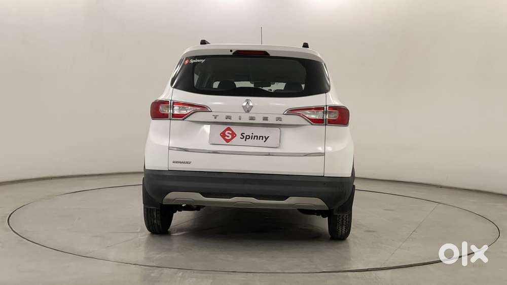 Renault Triber Rxt, 2022, Petrol