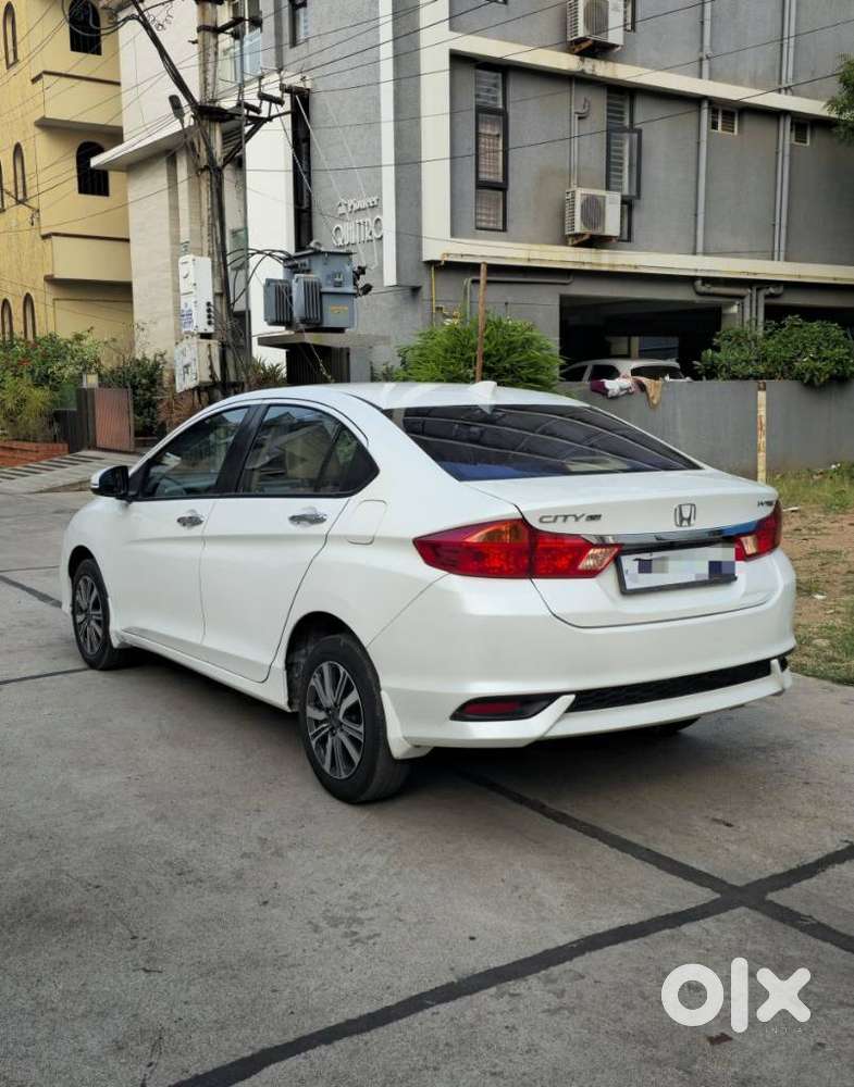 Honda City I-vtec Sv, 2017, Petrol