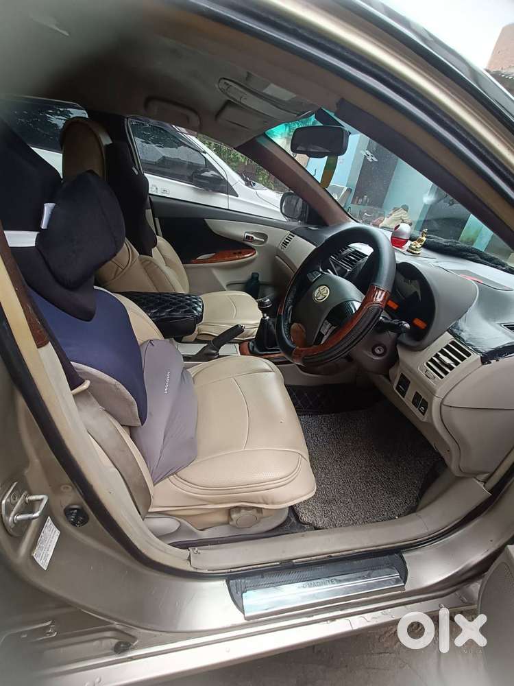 Toyota Corolla Altis 2011 Very Good Condition