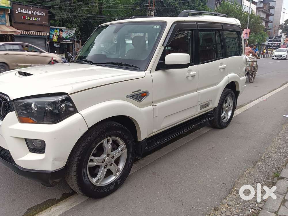 Mahindra Scorpio S10, 2014, Diesel