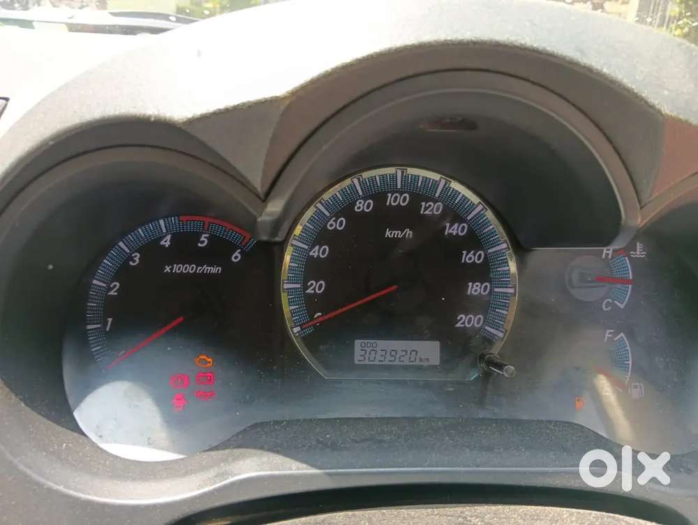 2014 Toyota Fortuner Diesel Manual 32650 Km