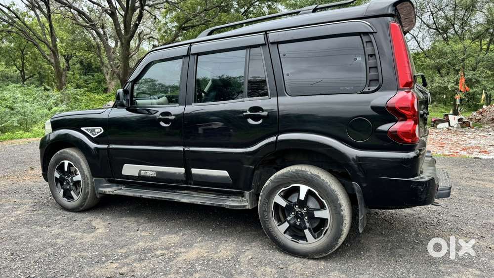 Mahindra Scorpio Classic 2.2 S 11 Mt 7 Cc, 2023, Diesel