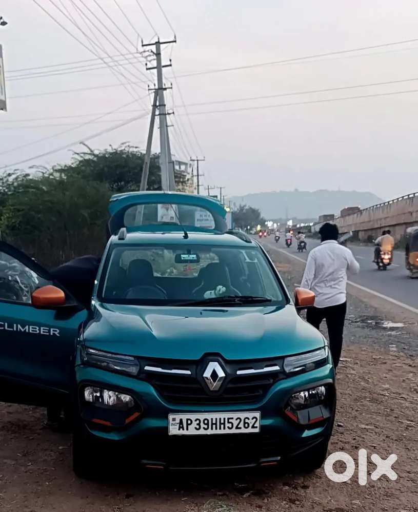 Good Maintenance, Family Using Vehicle