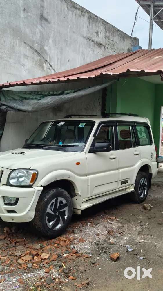 Mahindra Scorpio Classic 2011 Diesel 148000 Km Driven