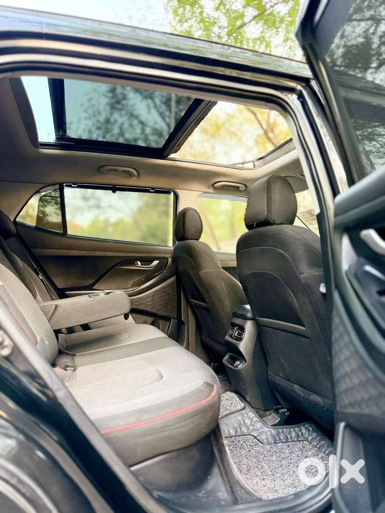Hyundai Creta 1.5 S Plus Knight Petrol, 2024, Petrol