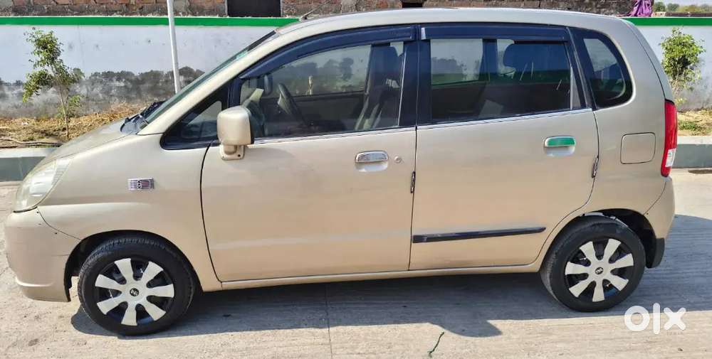 Maruti Suzuki Zen Estilo 2010 Petrol Well Maintained