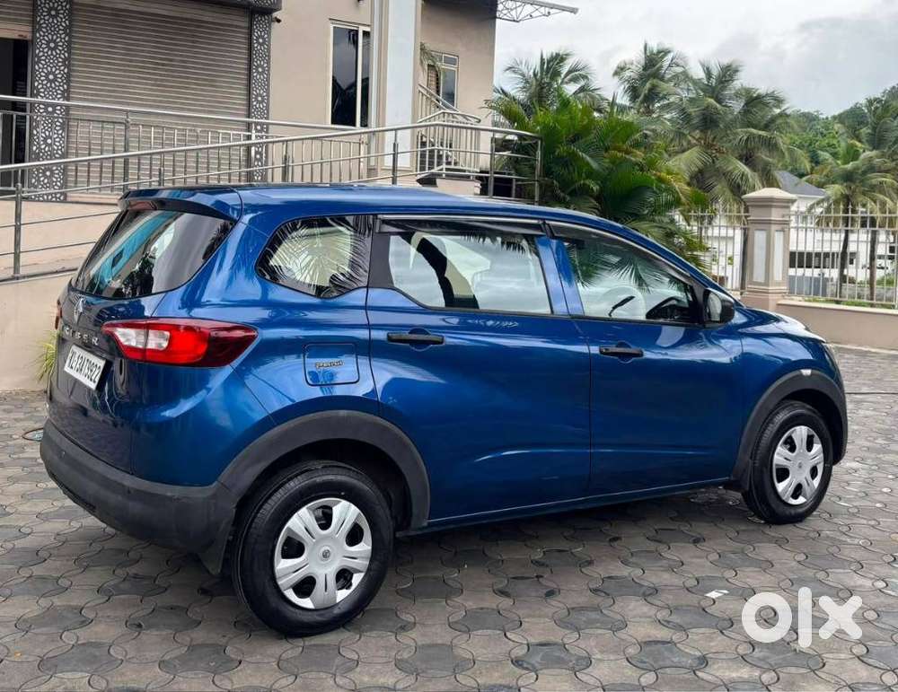 Renault Triber 1.0 Rxe, 2021, Petrol