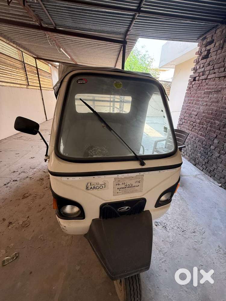 Mahindra E Verito 2024