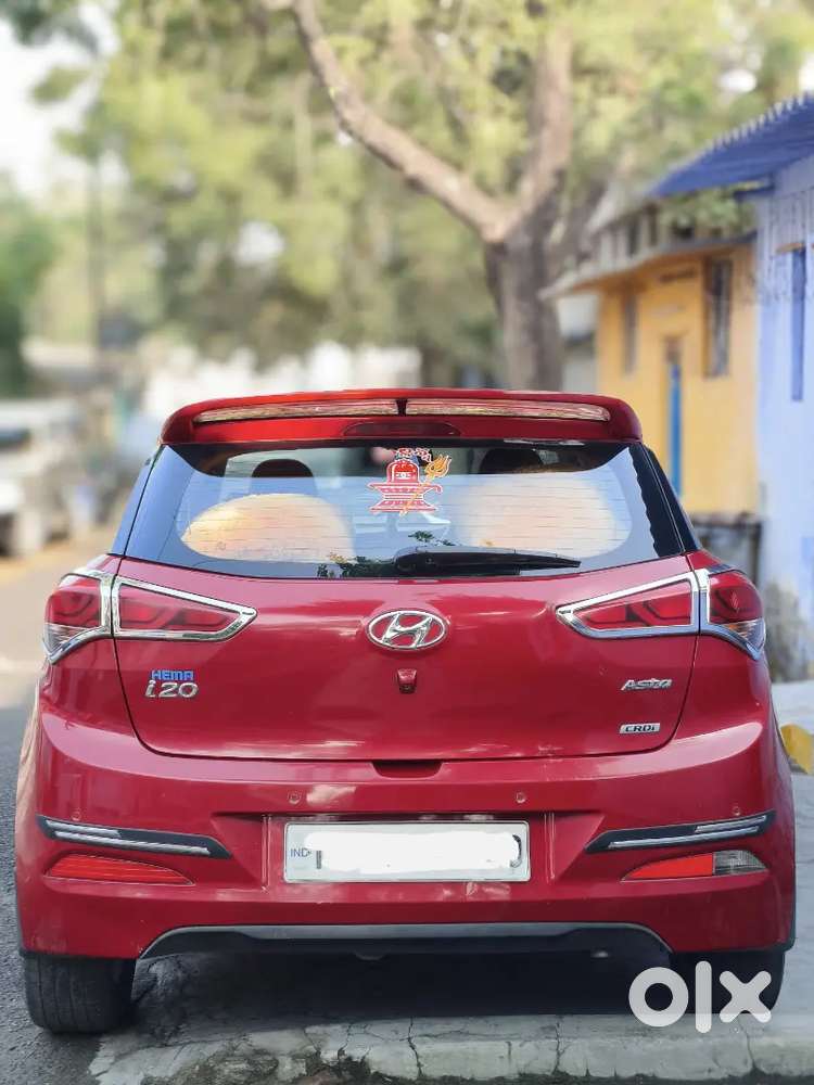 Hyundai 2016 Model Asta Crdi Diesel