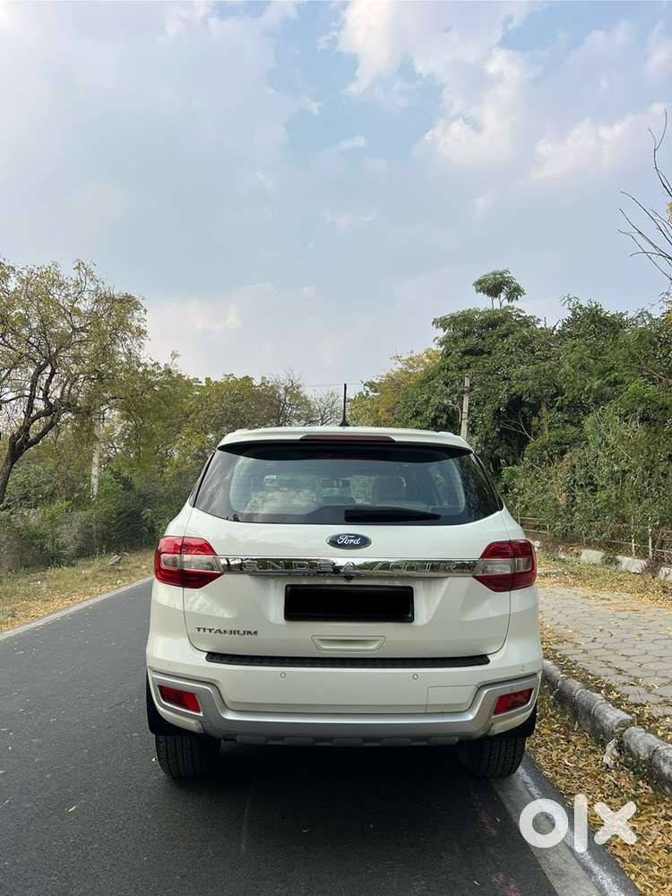 Ford Endeavour 2021 Only 9900 Kms