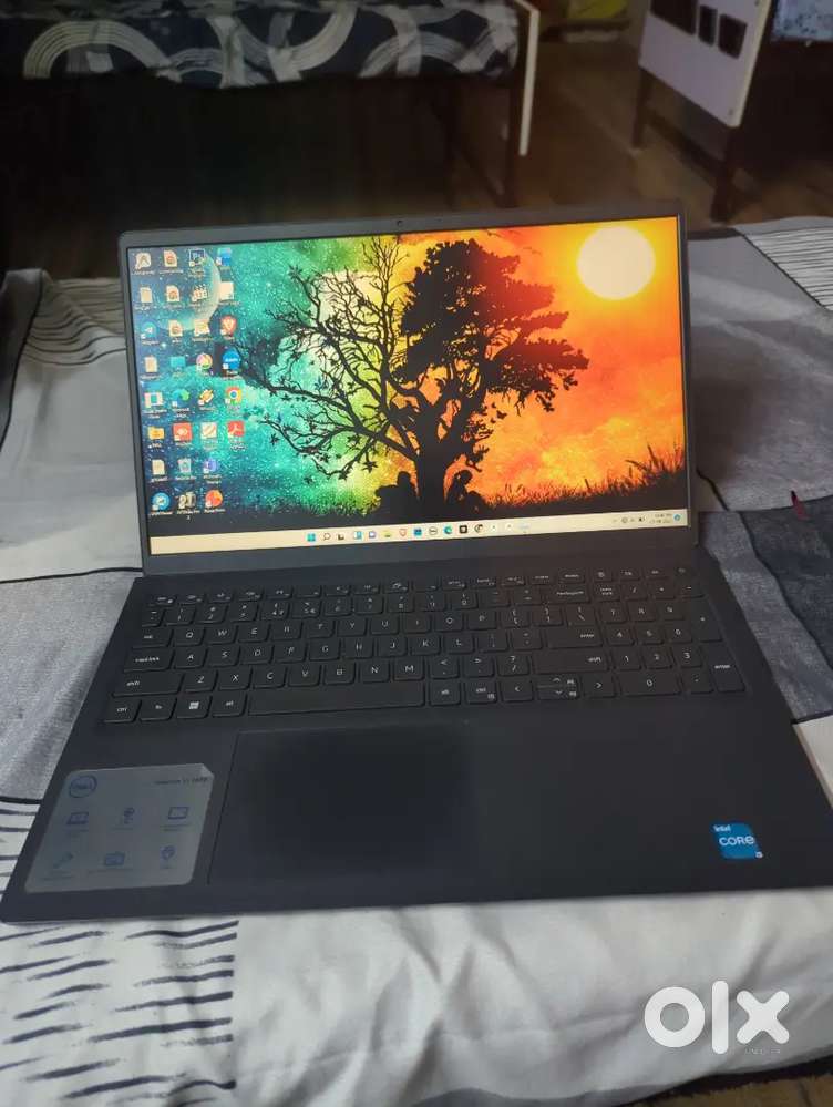 Dell Inspiron 15 3511; i3 11th Gen  8GB RAM  512GB SSD