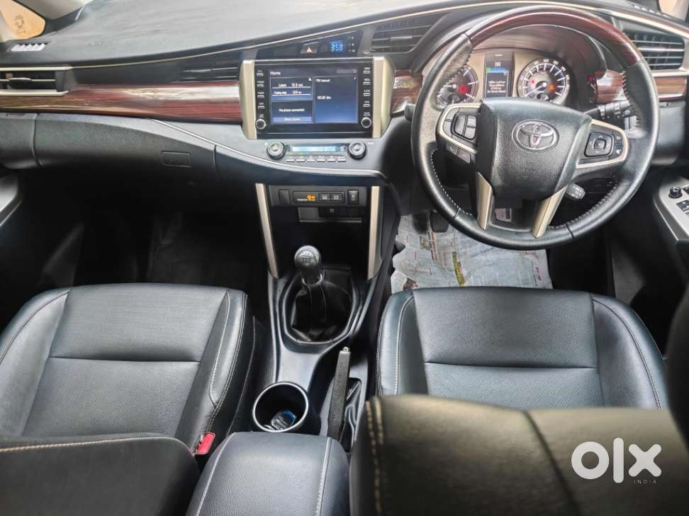 Toyota Innova Crysta