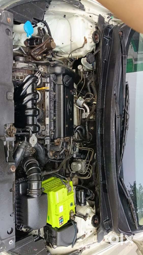 Hyundai Verna Petrol 2013