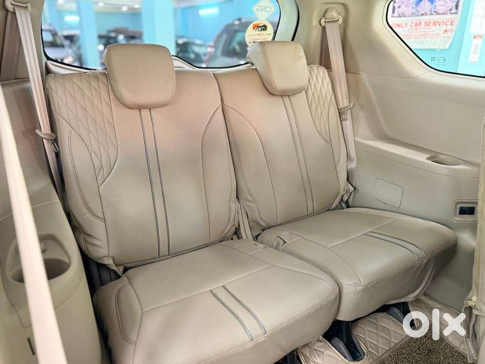 Maruti Suzuki Ertiga Vxi (o) Cng, 2025, Petrol