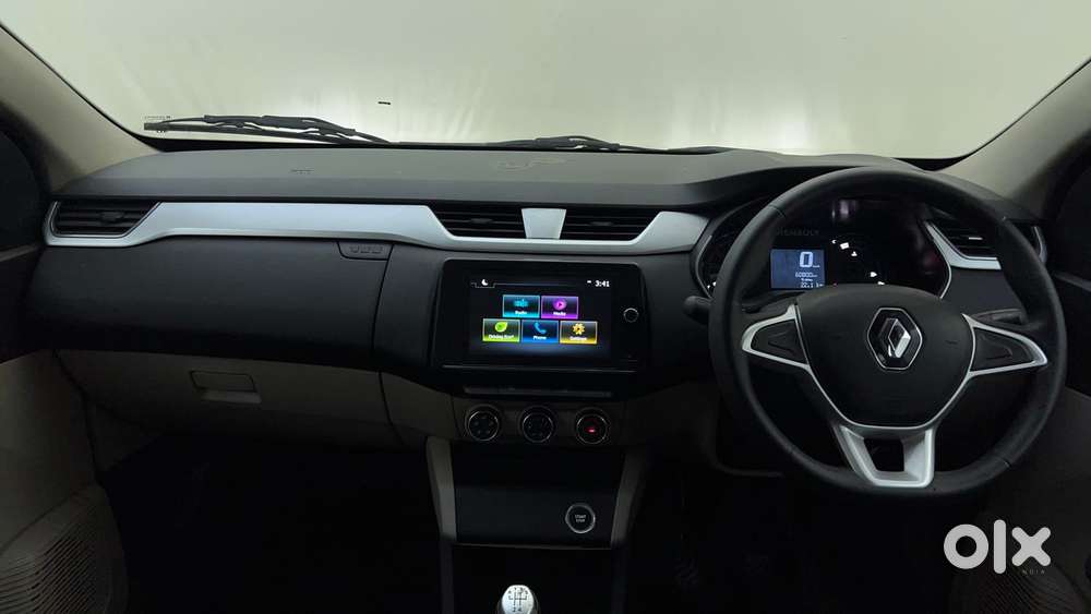 Renault Triber Rxz, 2020, Petrol