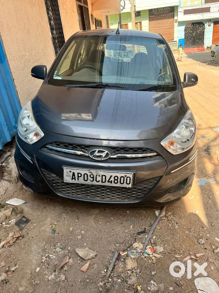 Hyundai I10 Sportz At (2011)  Single Owner  Smooth Automatic