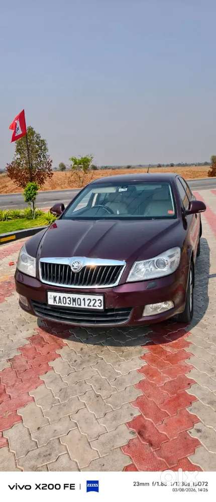 Skoda Laura 2012 Diesel 108000 Km Driven