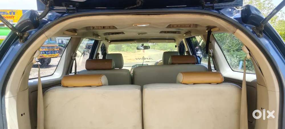 Toyota Innova 2.5 G 2006