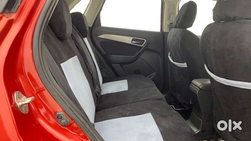 Maruti Suzuki Vitara Brezza Zdi Plus Dual Tone, 2017, Diesel