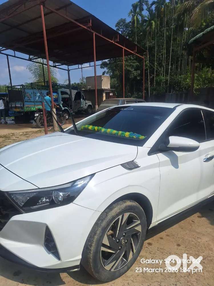 Hyundai New I20 2022 Petrol 330000 Km Driven
