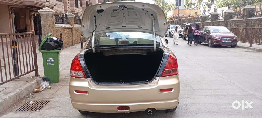 Maruti Suzuki Swift Dzire Zxi, 2009, Petrol