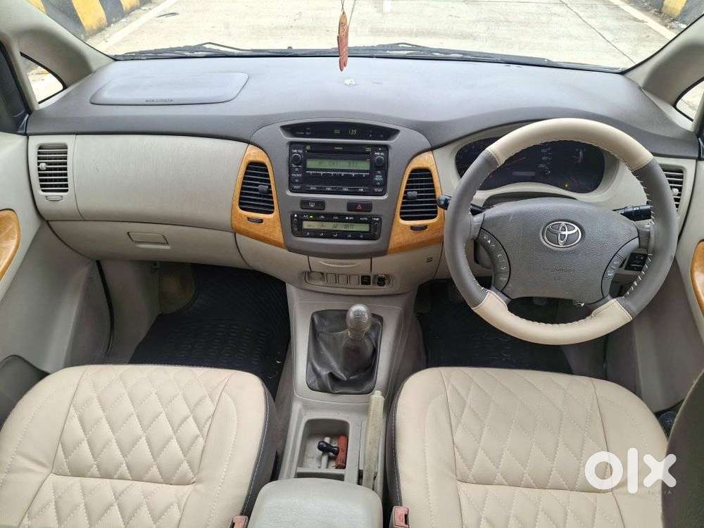 Toyota Innova 2.5 Vx 7 Str, 2010, Diesel