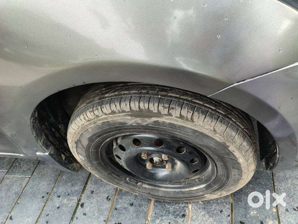 Maruti Suzuki Dzire 1.2 Vxi, 2015, Petrol