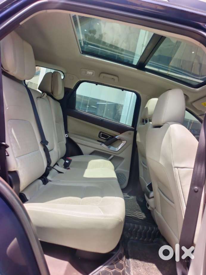 Tata Safari Accomplished Plus Dual Tone At, 2024, Diesel