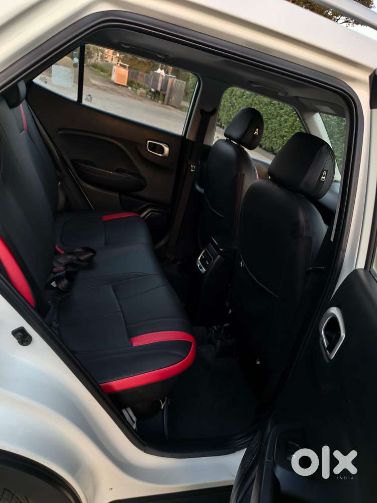 Hyundai Venue Sx Mt, 2020, Diesel