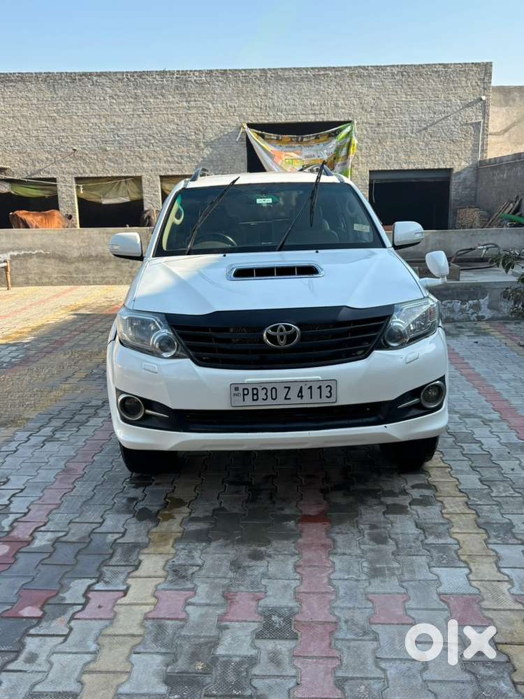 Toyota Fortuner Diesel 2012