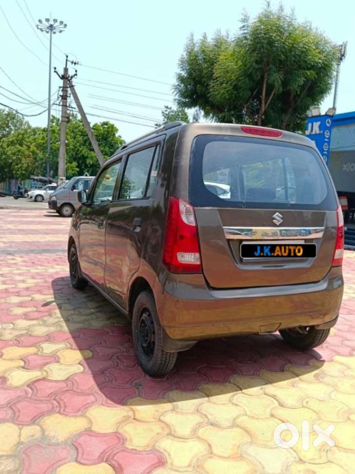 Maruti Suzuki Wagon R Lxi 1.0, 2012, Petrol