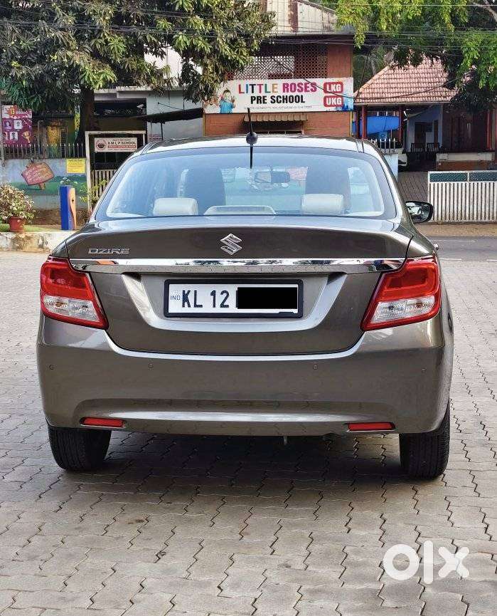 Maruti Suzuki Dzire 1.2 Vxi, 2022, Petrol