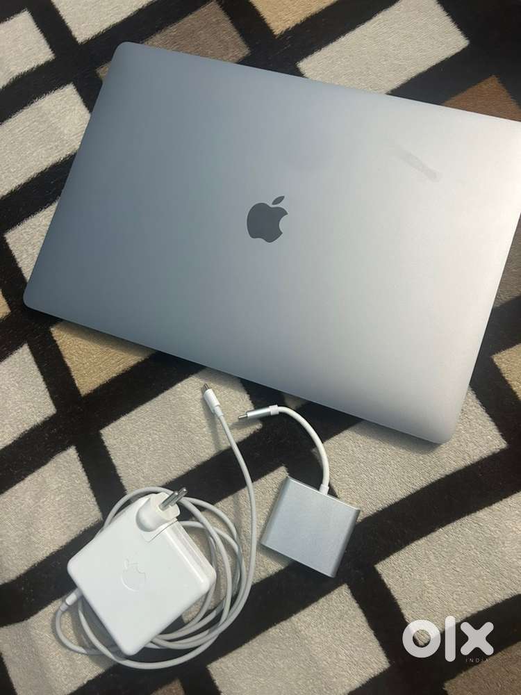 MacBook Pro 16-inch | Intel Core i7 6-Core | 16GB RAM | 512GB SSD |