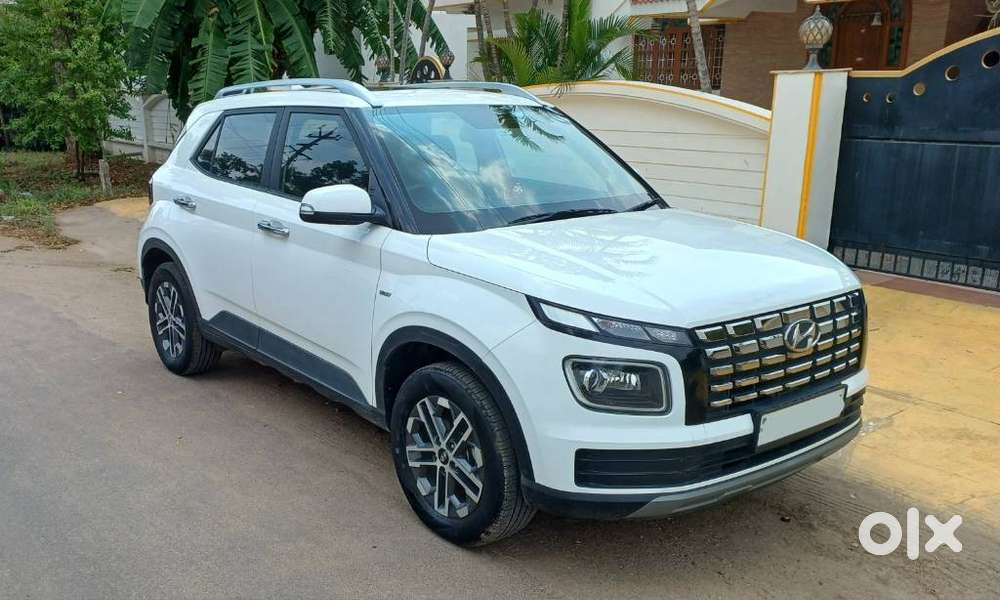 Hyundai Venue 1.0 Sx (o) Turbo Dct, 2024, Petrol