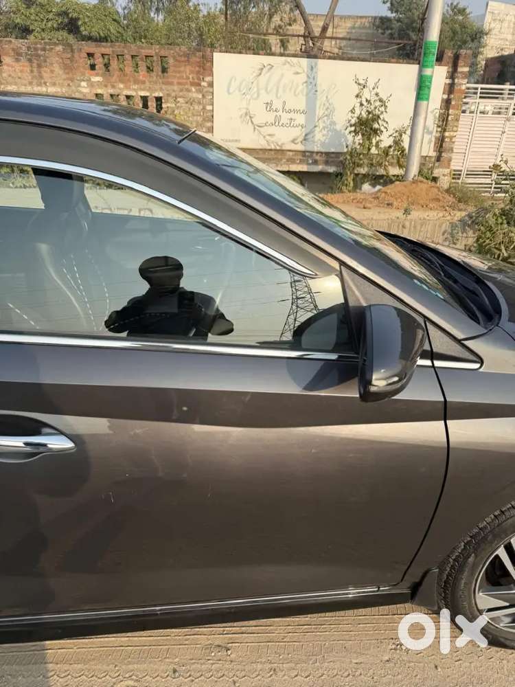 Hyundai New I20 2023 Petrol 40000 Km Driven