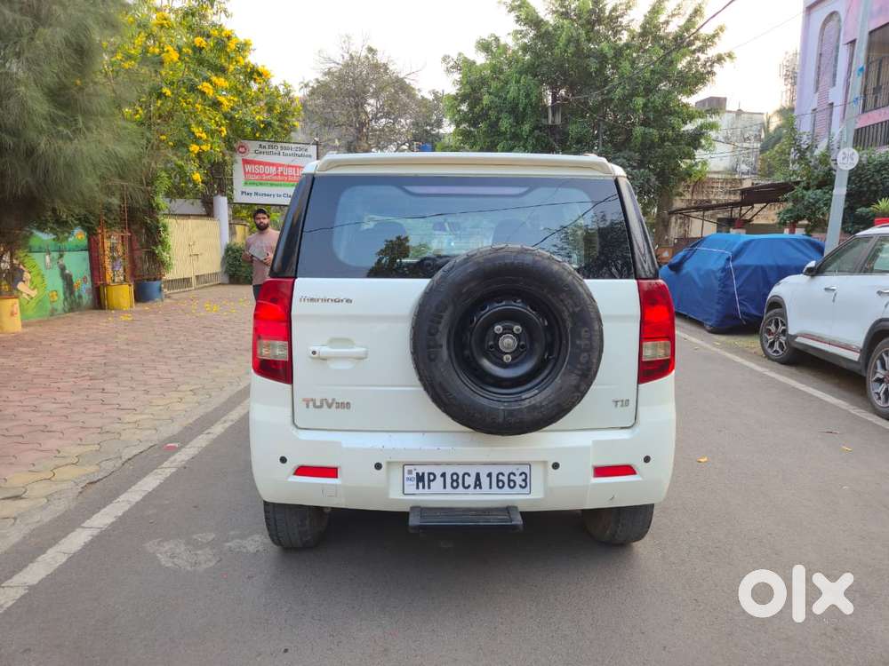 Mahindra Tuv 300 T10, 2019, Diesel