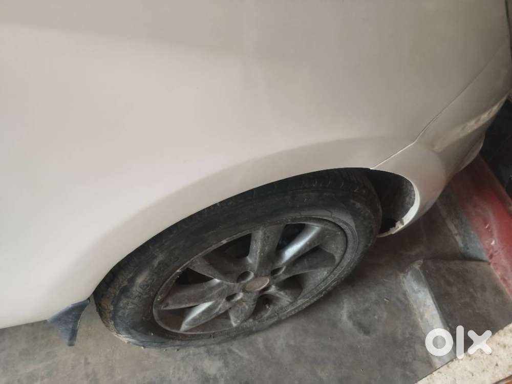Tata Bolt 1.2 Revotron 2018 Modal
