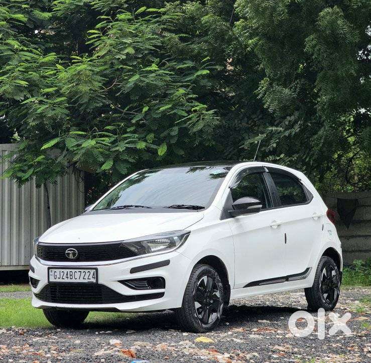 Tata Tiago Xt Icng, 2025, Cng & Hybrids
