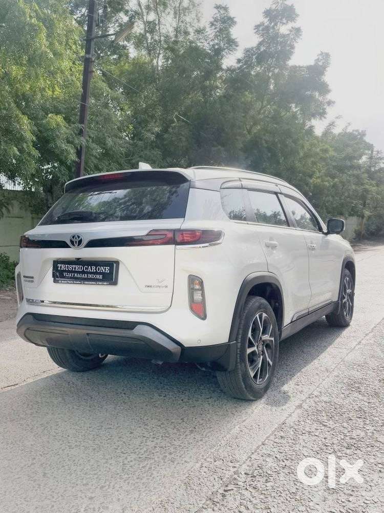 Toyota Urban Cruiser Hyryder 1.5 V Neo Drive, 2024, Petrol