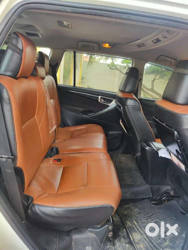 Toyota Innova Crysta 2017 Diesel Variant