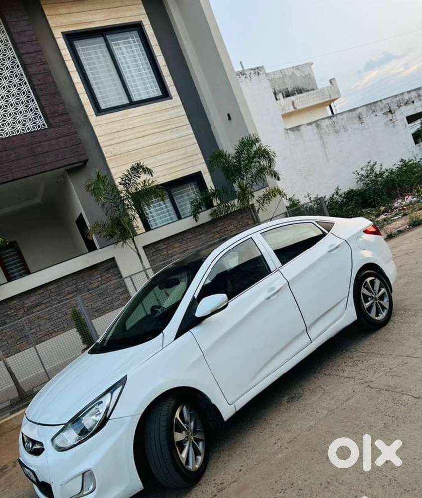 Hyundai Verna 2013
