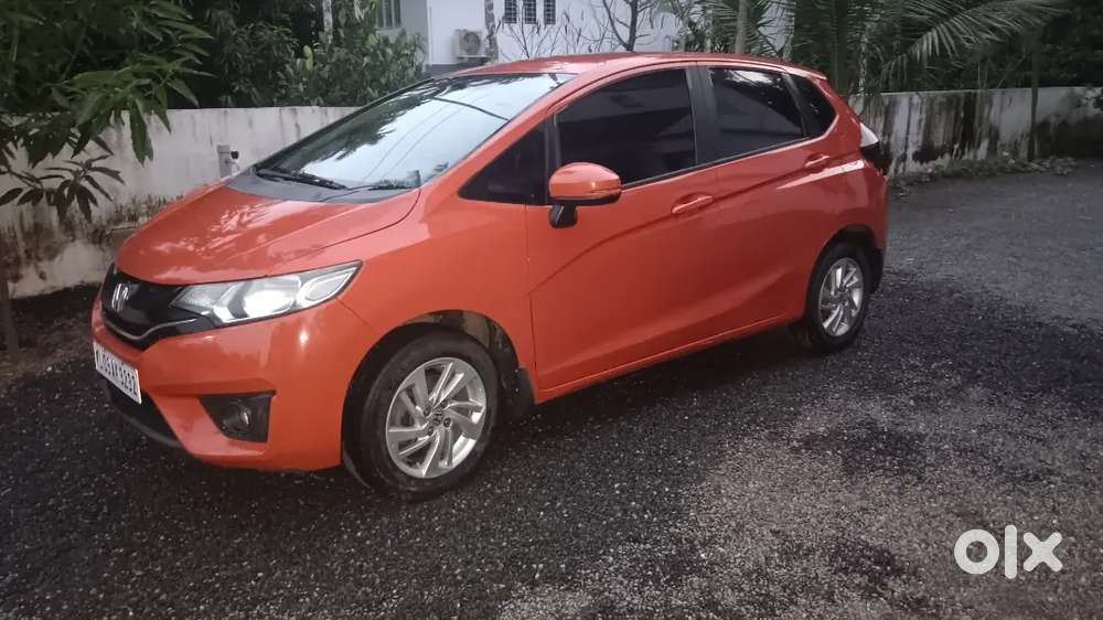 Honda Jazz Diesel 2015 Variant