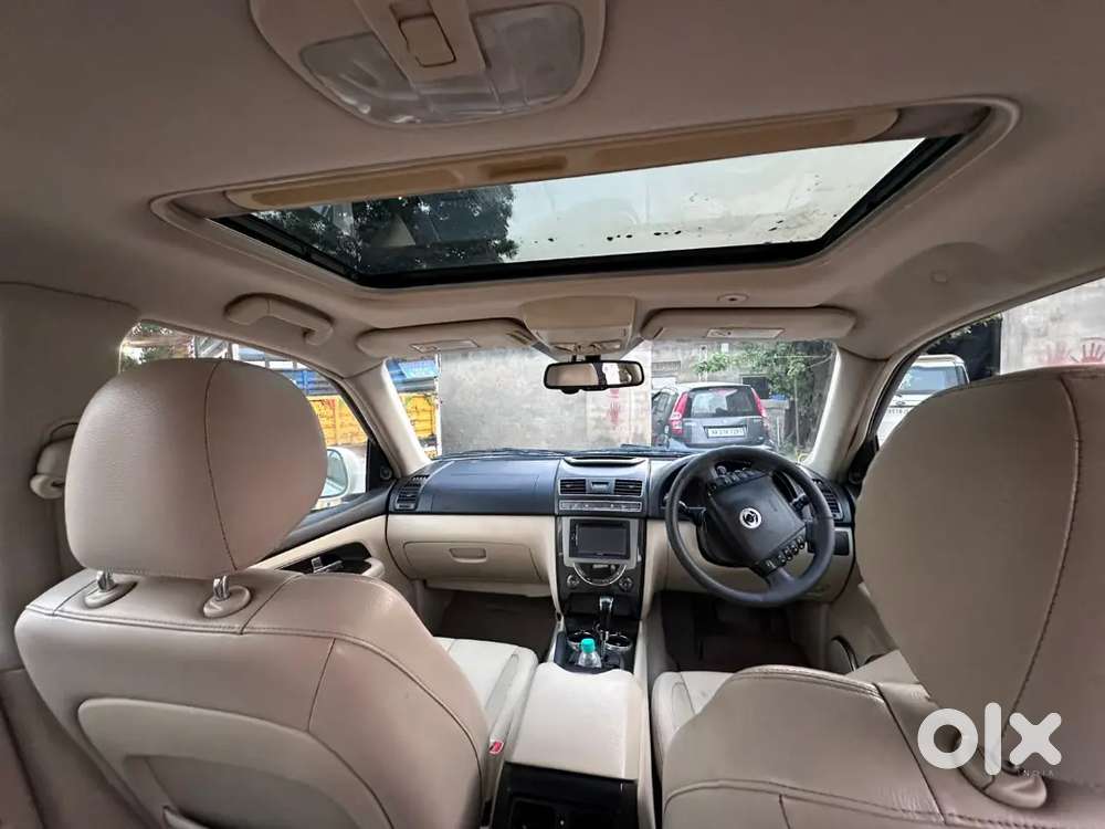 Mahindra Rexton 2014 ऑटोमैटिक